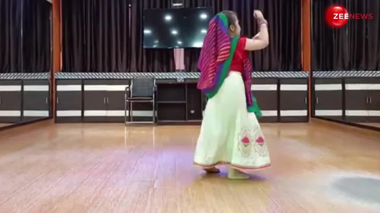 छोटी बच्ची ने 52 Gaj Ka Daman गाने पर किया बवाल डांस, वीडियो देख लोगों ने जमकर पीटी तालियां