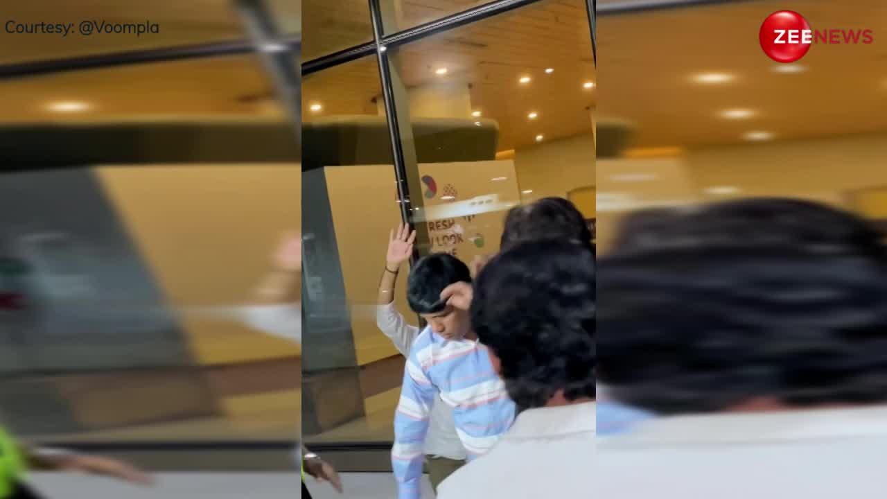 सेल्फी पर Shah Rukh Khan को आया गुस्सा, एयरपोर्ट पर शख्स के फोन को किया हाथ से साइड, तो लोगों ने लगा दी क्लास