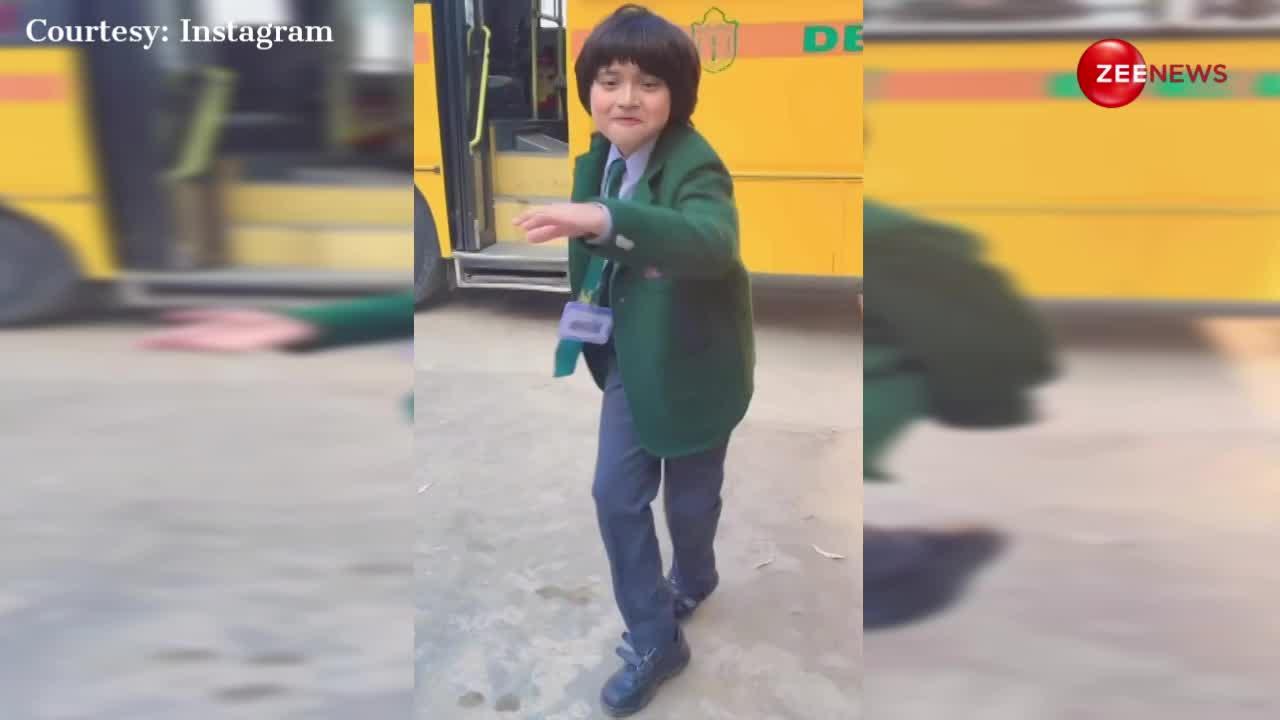 स्कूल यूनिफॉर्म पहन 10 साल के लड़के ने किया गदर डांस, 'तू है सनम मेरा प्यार' पर एक्सप्रेशन देख तारीफें करेंगे