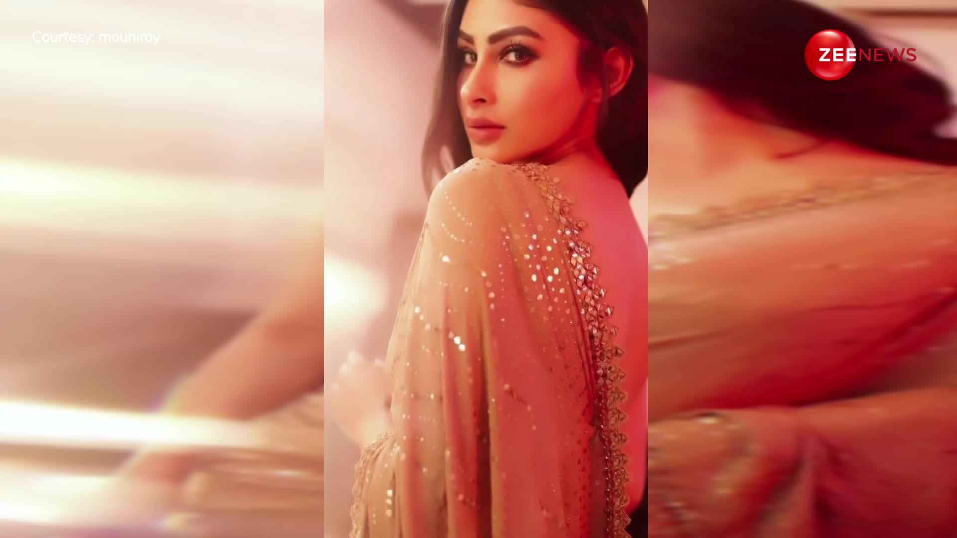 Mouni Roy ने गोल्डन साड़ी में कैमरे के सामने दिखाई अदाएं, फैंस हुए दीवाने