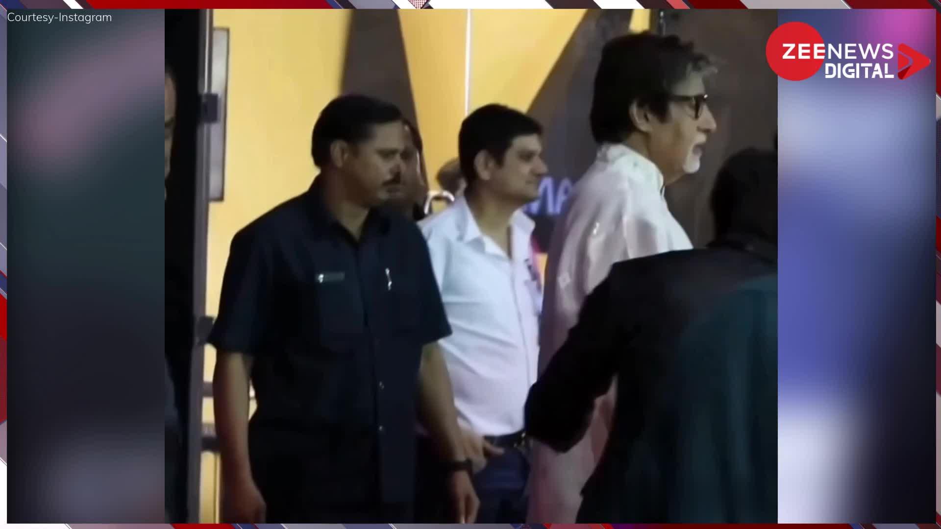 Pathaan Trailer रिलीज के बीच वायरल हुआ SRK का ऐसा वीडियो, देख फैंस ने कहा- 'वाह क्या संस्कार हैं'