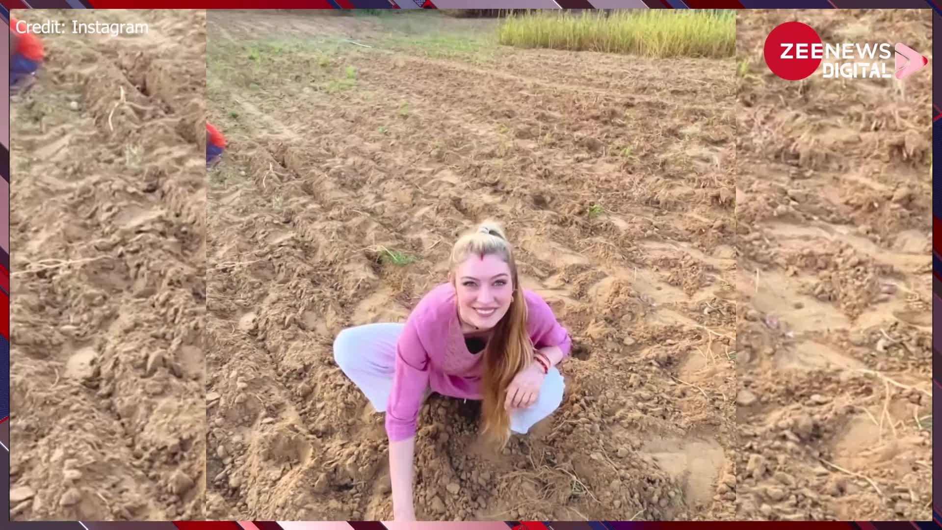 Germany से आई बहू..खेत में प्याज बो रही, पूछने पर दिया Cute Reaction