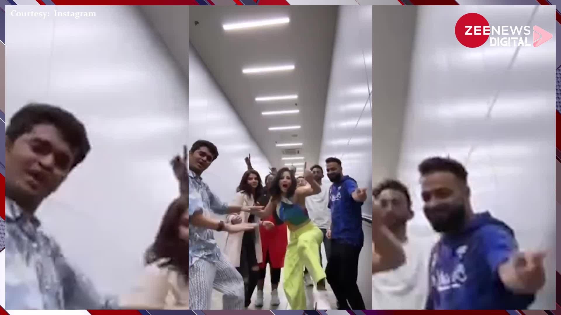 'सौदा खरा खरा' गाने पर Sunny Leone ने किया धमाकेदार डांस, वीडियो बार-बार देखने पर मजबूर हुए फैंस
