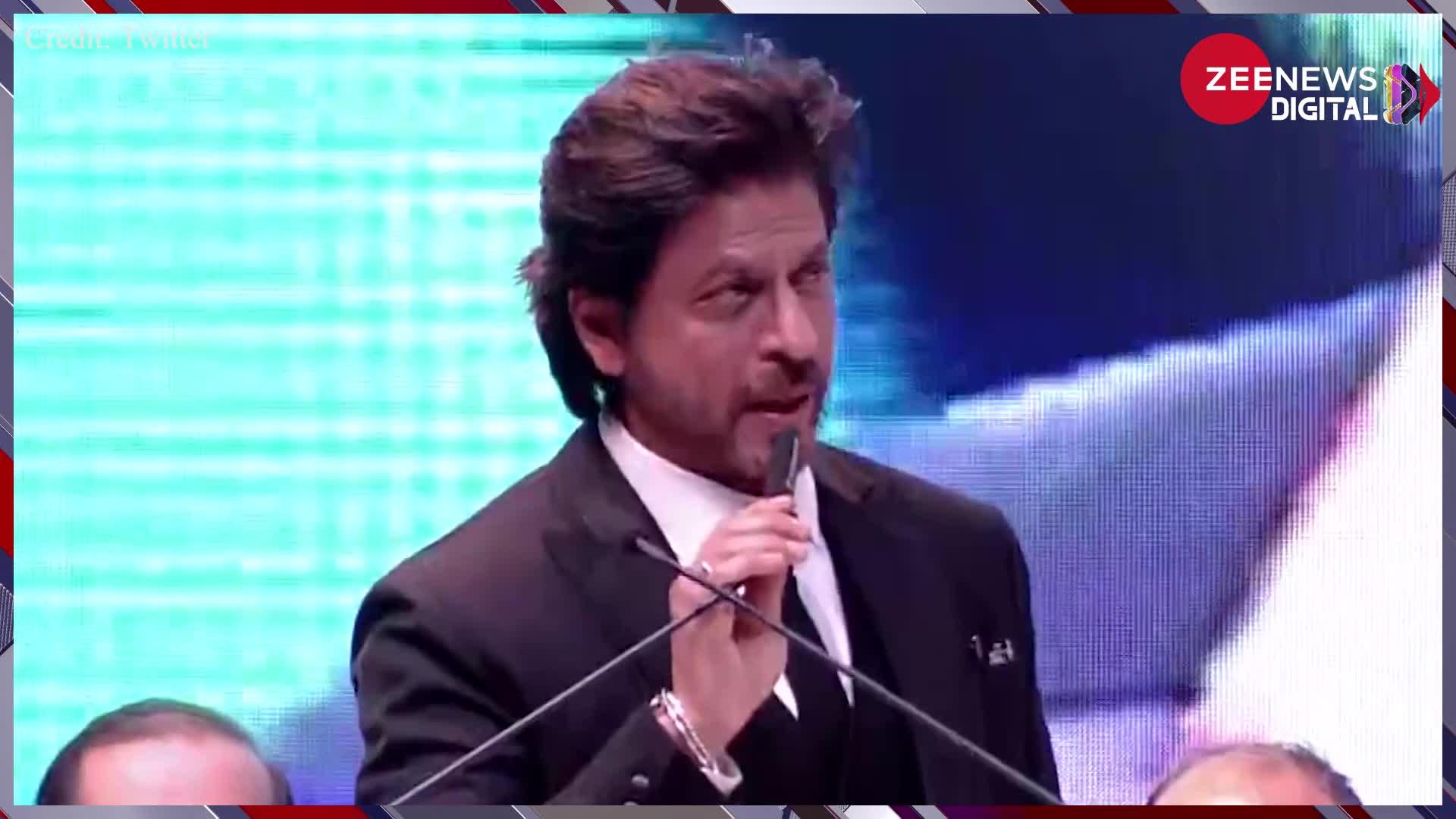 Pathaan के बॉयकॉट के बीच Shah Rukh Khan ने दिया मुंह तोड़ा जवाब, फिल्म फेस्टिवल का वीडिया हुआ वायरल