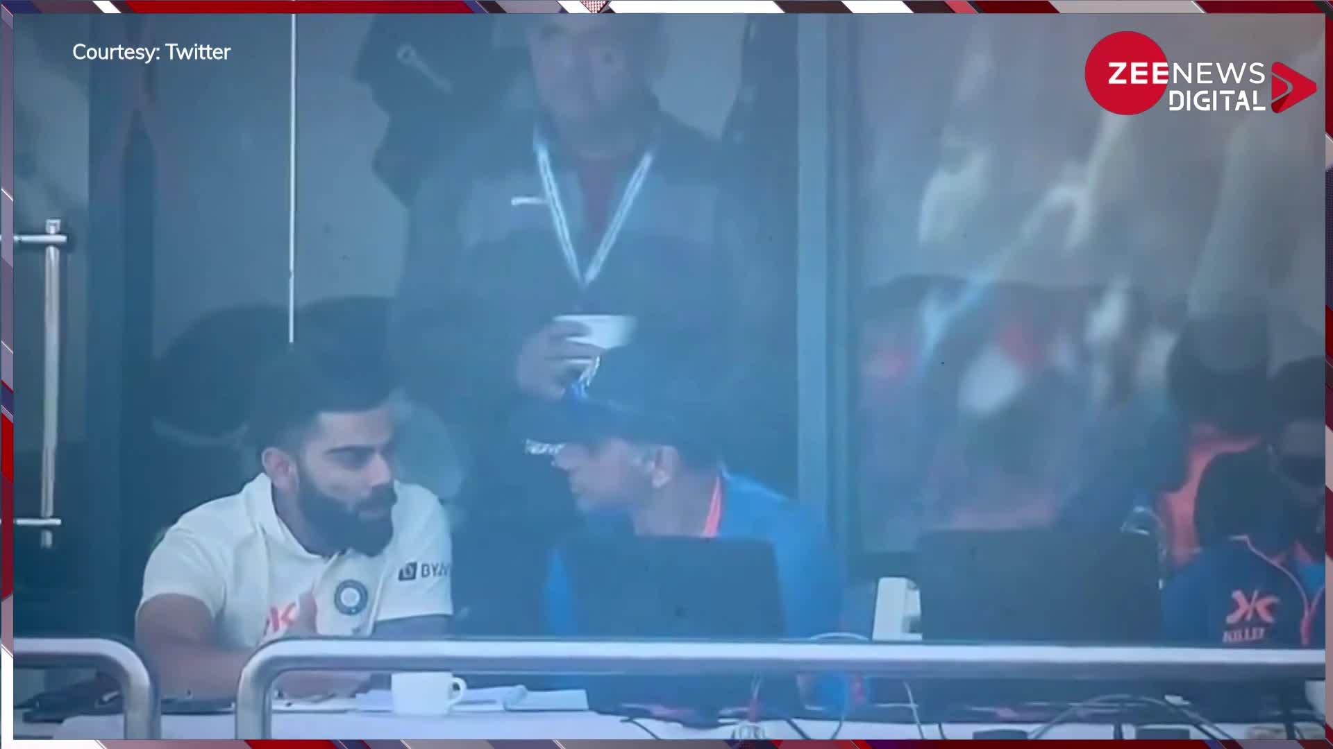 मैच के दौरान Rahul Dravid के साथ Virat Kohli की चल रही थी गंभीर चर्चा, तभी खाना देख दिया ऐसा रिएक्शन, वीडियो हो गया वायरल