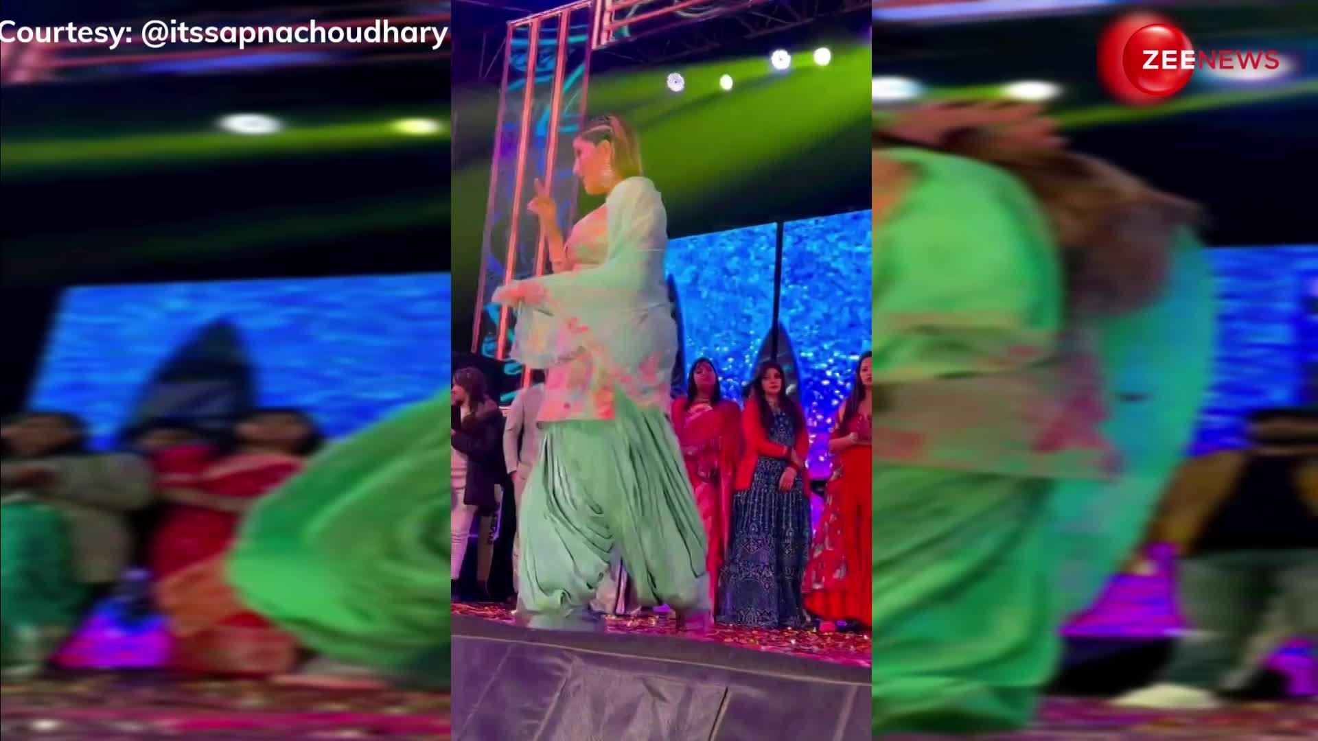खुड़का 32 बोर करे... गाने पर Sapna Choudhary ने किया स्टेज तोड़ डांस, वीडियो रिपीट कर देखने लगे लोग