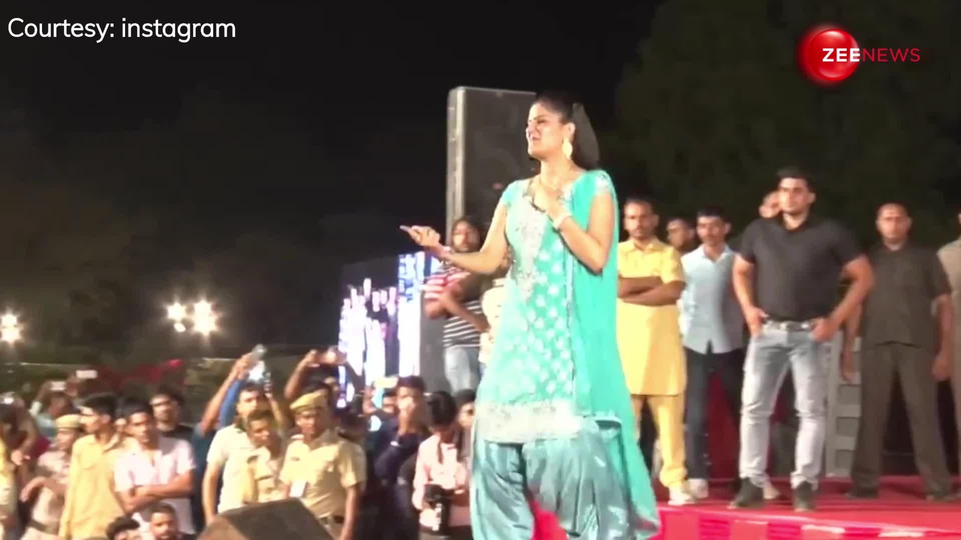 चमकीला सूट पहन Sapna Choudhary ने स्टेज पर किया झन्नाटेदार डांस, वीडियो देख दीवानी हुई पब्लिक