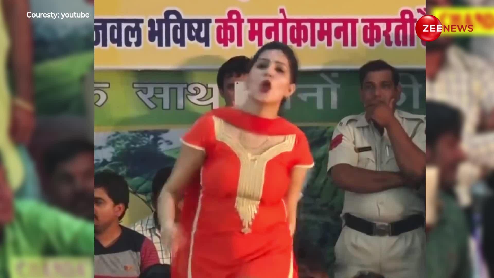 'मैं सरकारी में पड़ा हुआ मेरा मजनू नाम कटा हुआ' गाना बजते ही रात वाले स्टेज शो में Sapna Chaudhary ने दिखाया अपना तड़क-भड़क डांस