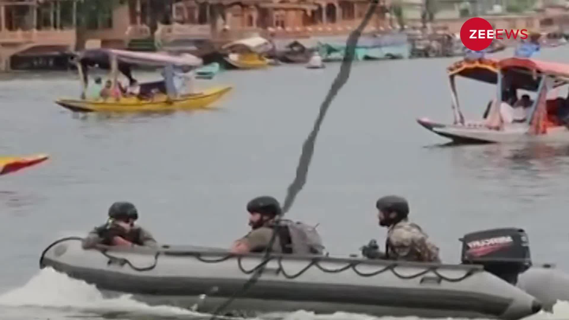 Kashmir में अचानक पहुंचे सैंकड़ों कमांडोज, चप्पे-चप्पे को घेरा