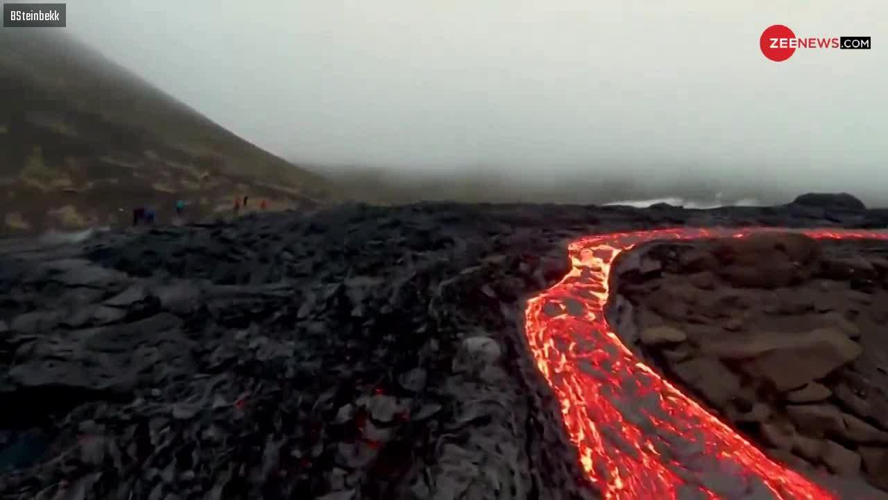 Viral Video: ड्रोन से फिल्माए धधकते ज्वालामुखी को देख आंखें फटी रह जाएंगी!