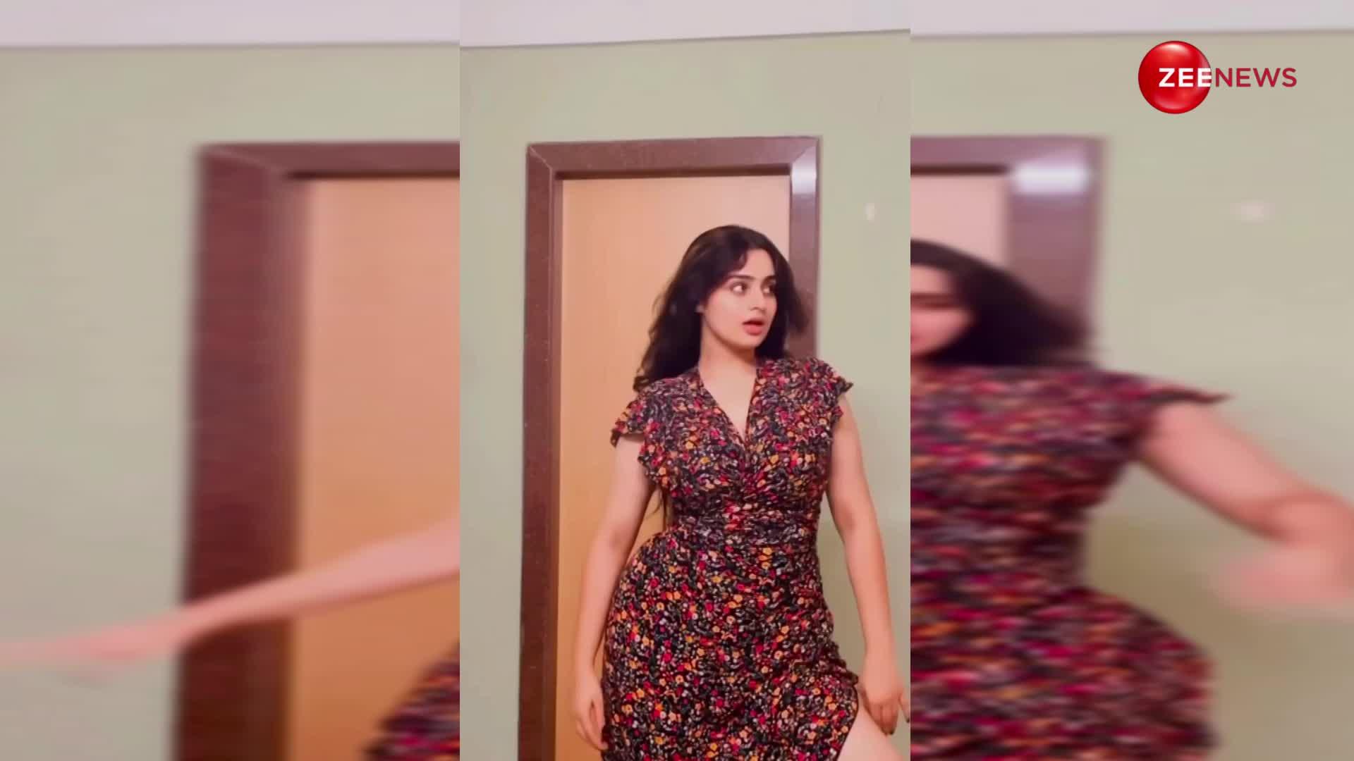 Ayesha Khan का डांस वीडियो हुआ वायरल, इंस्टाग्राम पर आए मिलियन में व्यूज