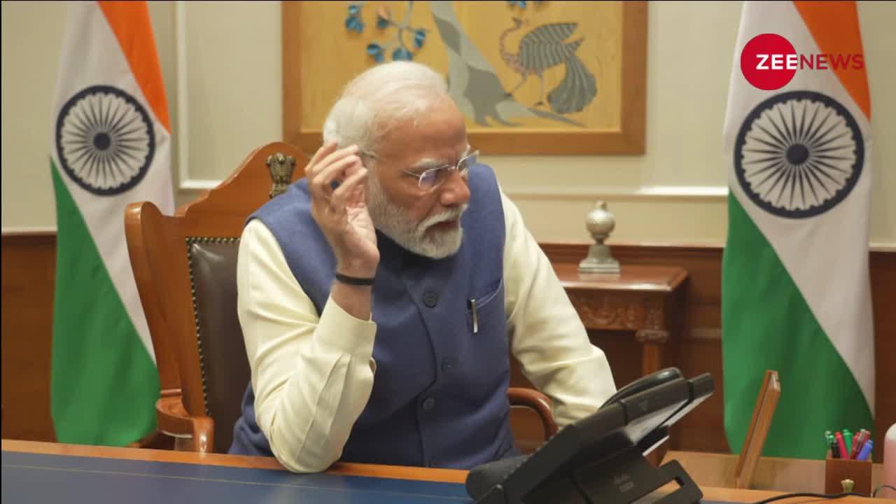 PM मोदी के आगे भावुक हुए मजदूर, बताया- 17 दिनों तक टनल में कैसी गुजरी जिंदगी?